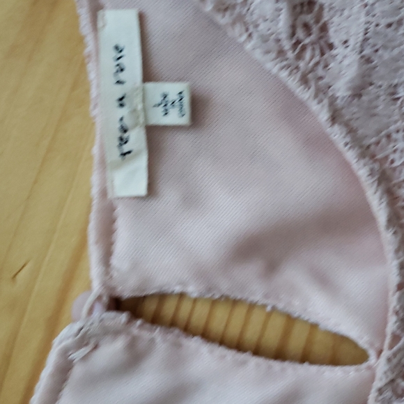 Bundle of Dresses - Picture 5 of 9